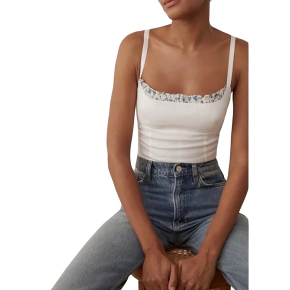 NWT Reformation Cari Linen Top sold out white floral ruffle cami tank size 8 - Picture 2 of 7